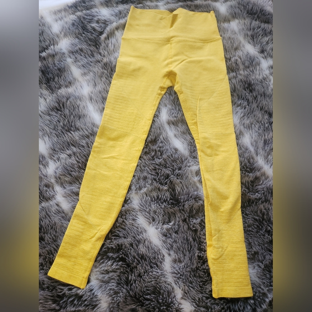 Alphalete yellow leggings